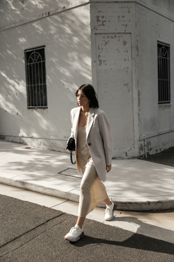 太阳成官网:“答题”自动显示答案 搜狗被索赔500万(图2) 太阳集团tyc